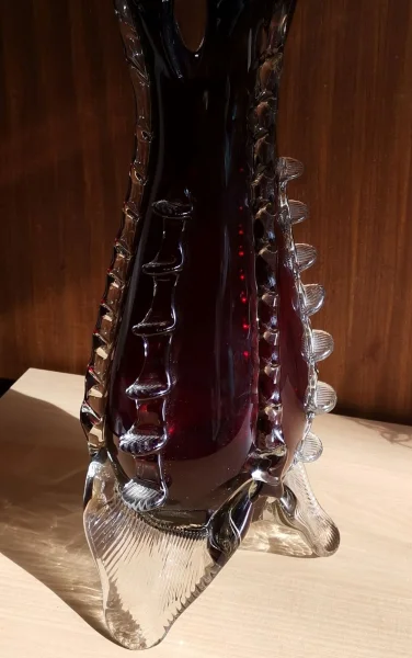Rubinrote 3zipfelige Vase.9.jpg