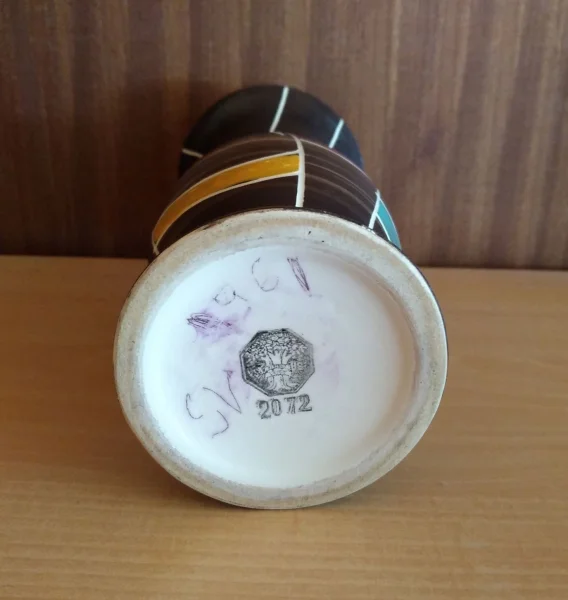 1950 er Vase dunkelbraun 3.jpg