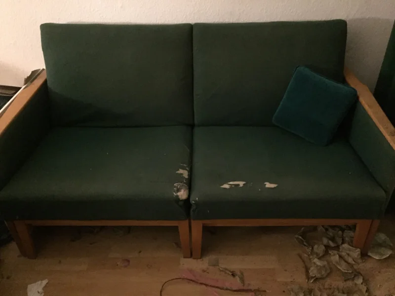 sofa-1.jpg