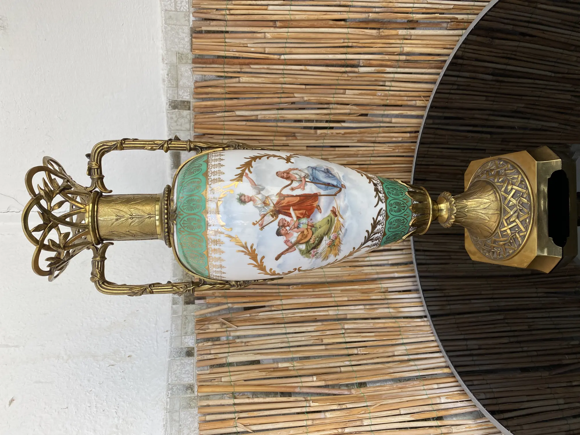 Vase_2.jpg