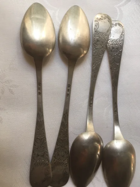 4-er Set Dessertlöffel