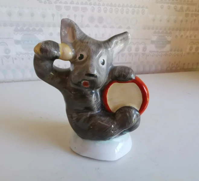 Trommelhund Weinlaub 2.jpg