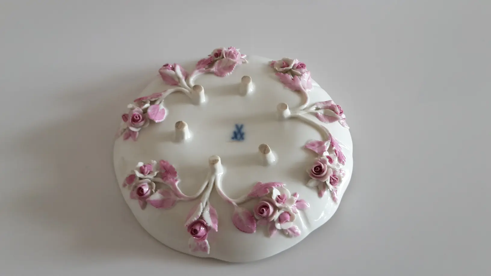 Untertasse von unten