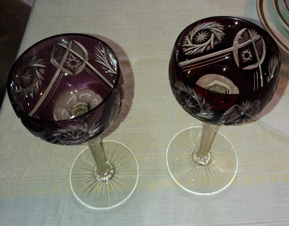 Rotwein-Römer (3).jpg