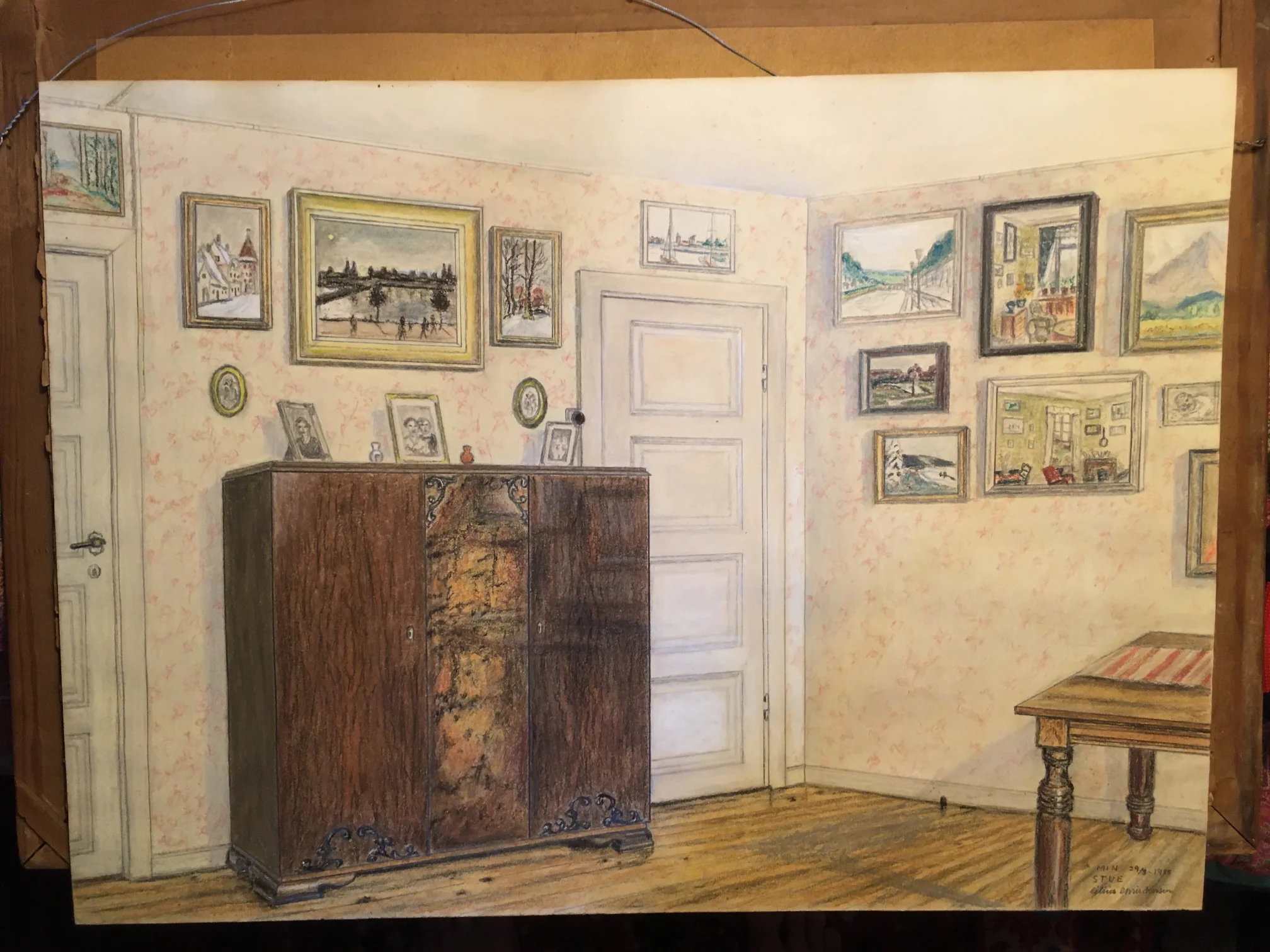 INTEUREUR sig Eilius Eprisdensen