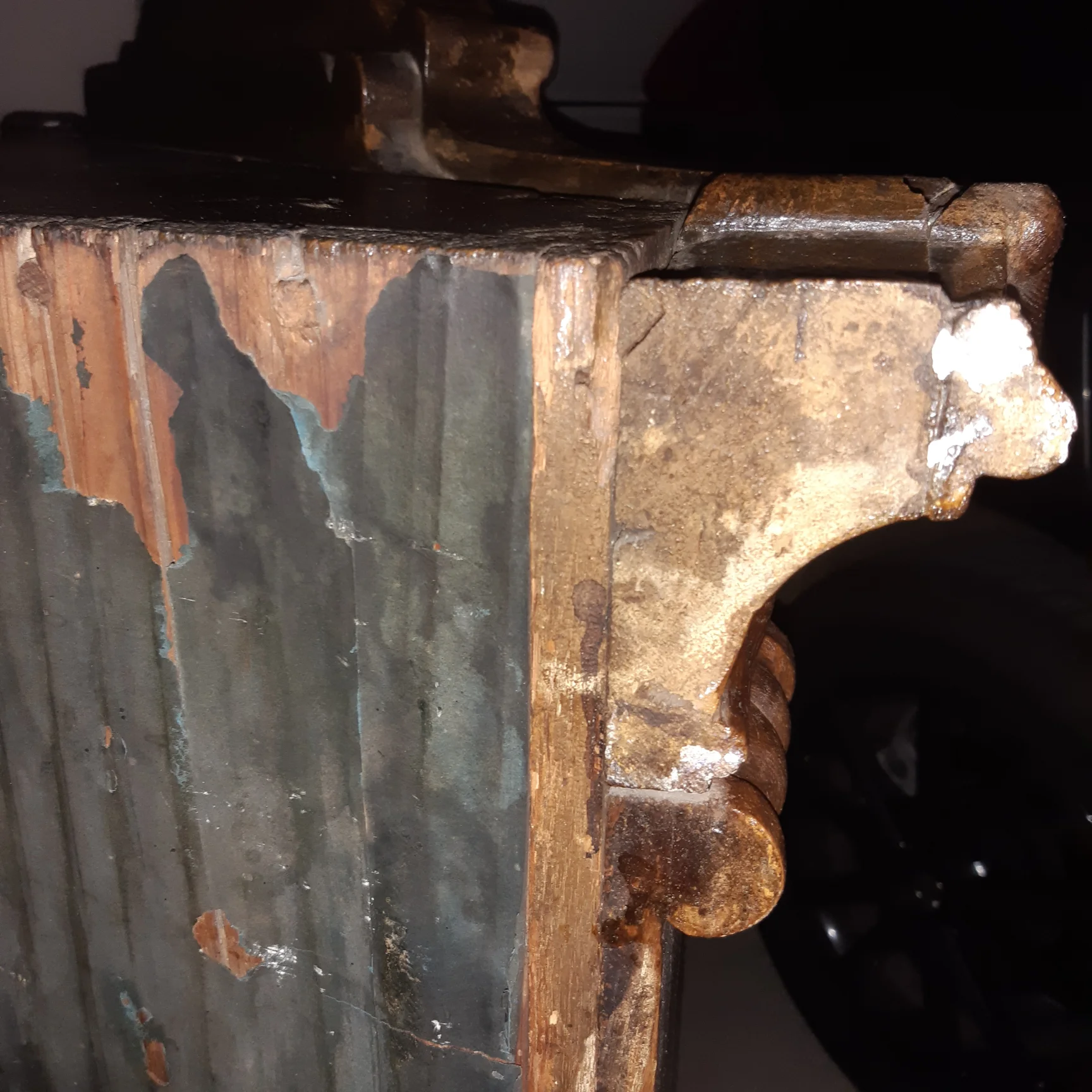 7 Holznägel hinten.jpg