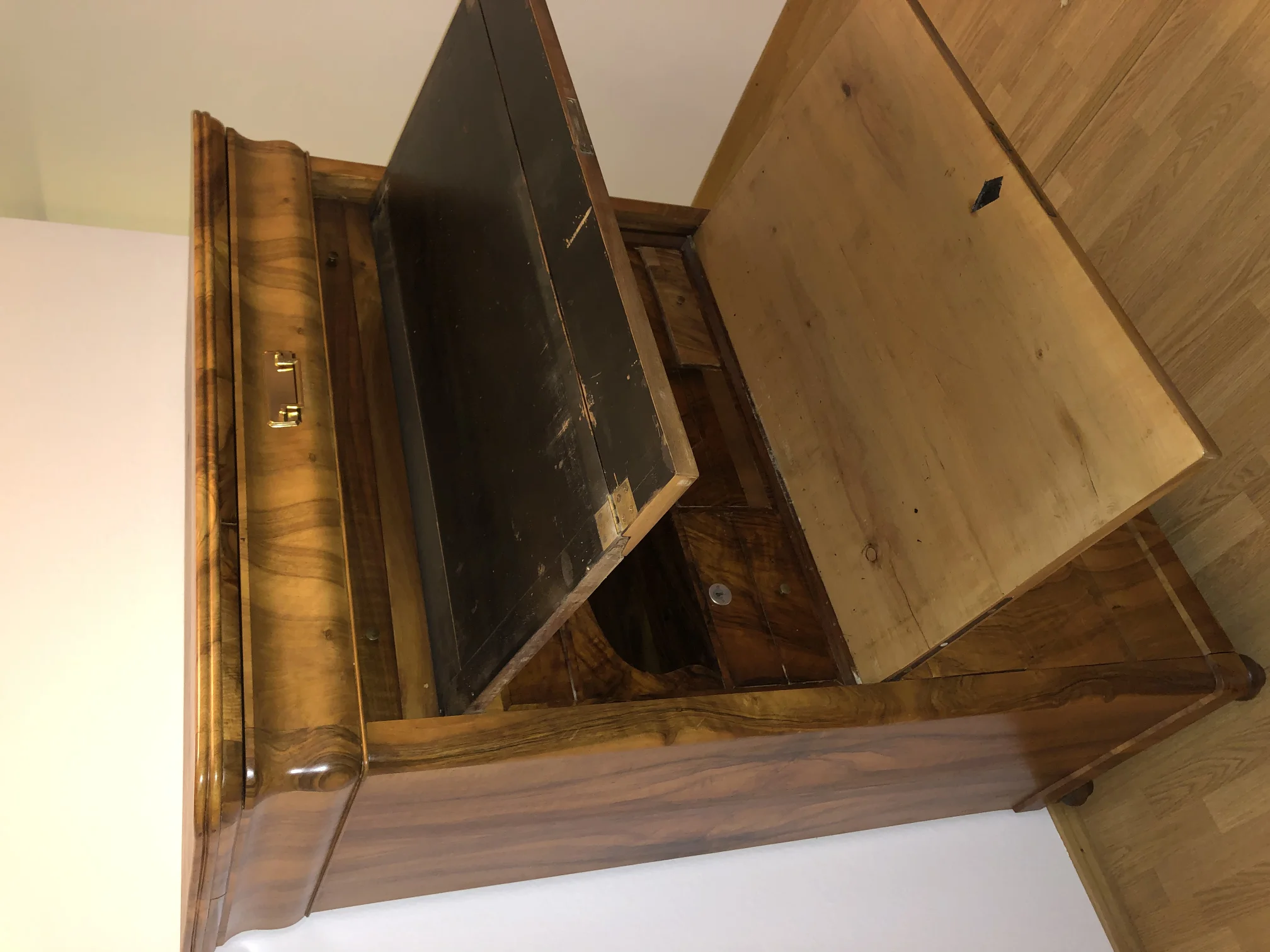 Bild offen von der Seite