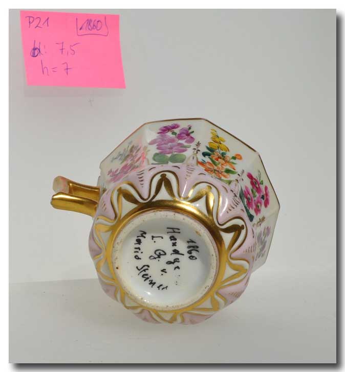P022_Tasse_Gold_r_rstrand_1.jpg