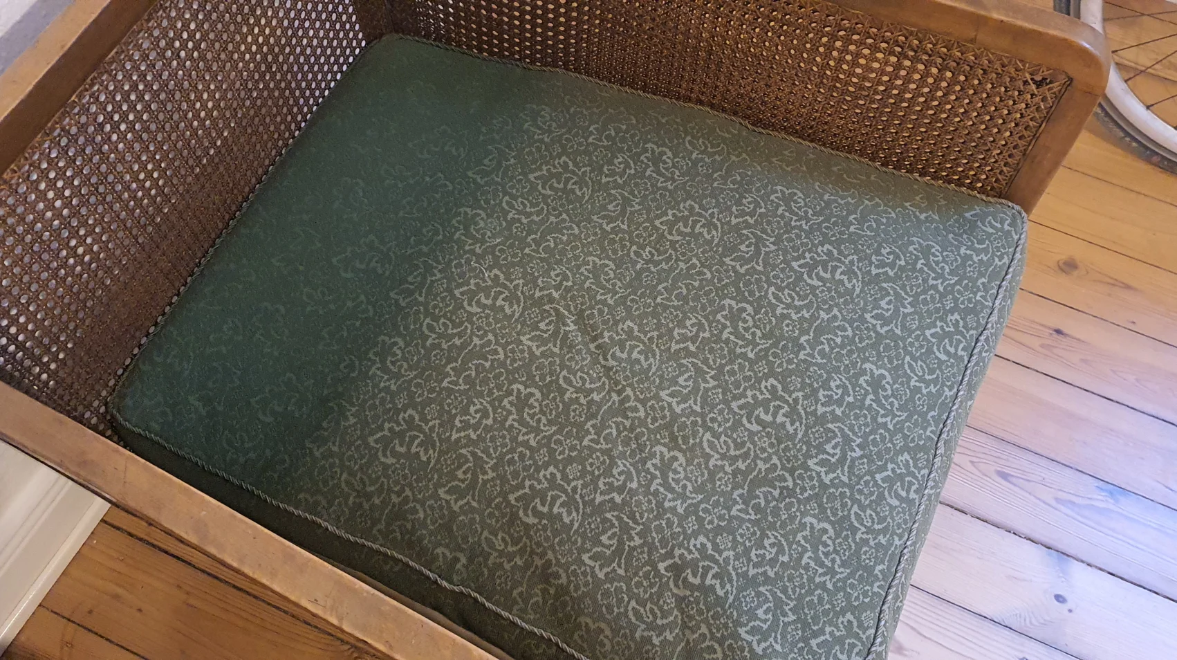 2021-04-21 20.09.56-1.jpg