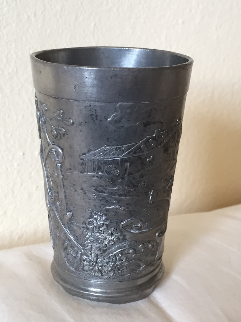 Bild am Becher
