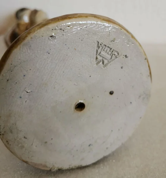 Madonna Hoehr, 7.jpg