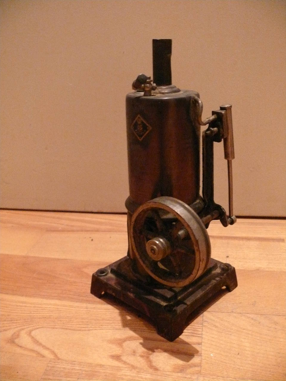 Dampfmaschine 001.JPG