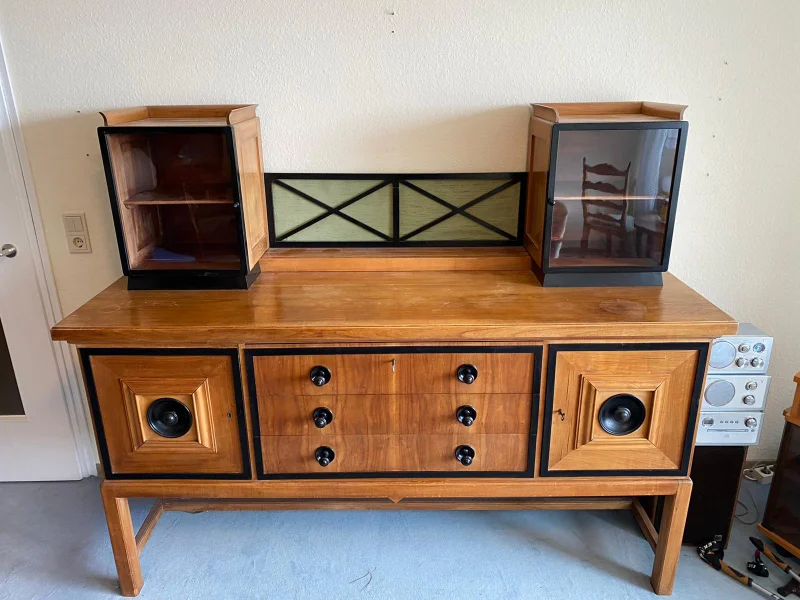 WhatsApp Image 2021-12-03 at 09.44.19.jpeg