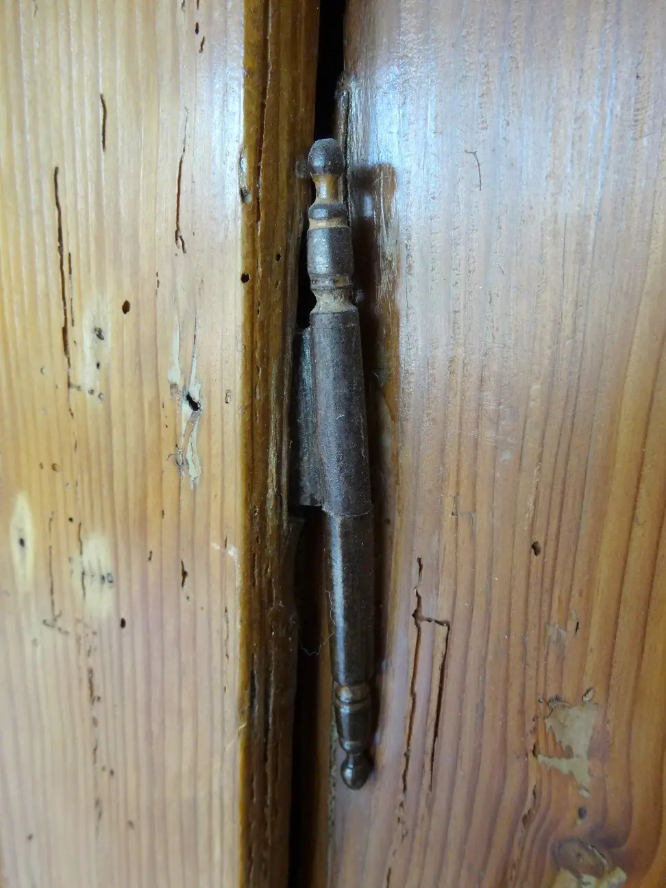 Bauernschrank (5).JPG