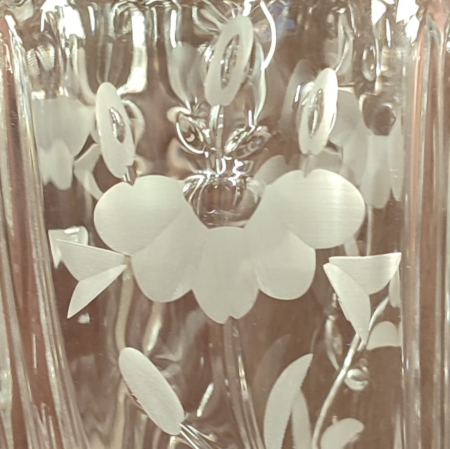 2 Vase Muster o. HG.jpg