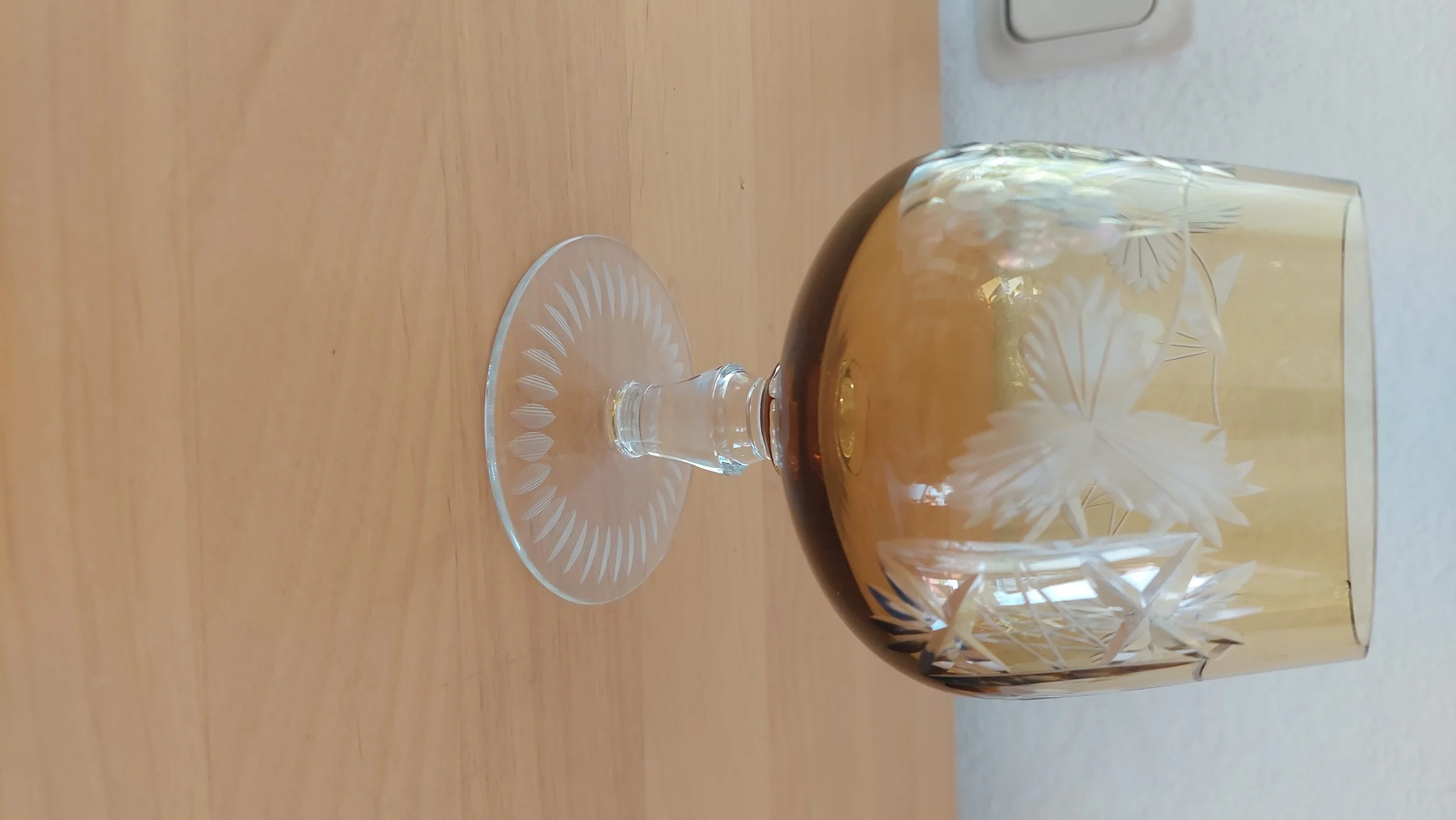 Kategorie 5 / Farbe Gelb und Blau )